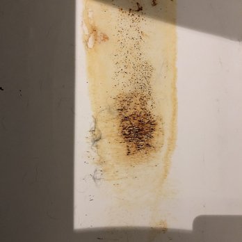 Bathtub Master Refinishing - Base of the tub prior - Refinishing Services Near Me