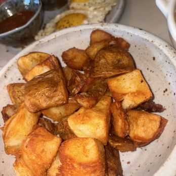 Khâluna - Laotian Near Me - Minneapolis, Minnesota