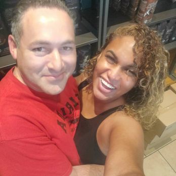 Starbucks - Coffee & Tea Near Me - Laredo, Texas Starbucks - Coffee & Tea Near Me - Laredo, Texas