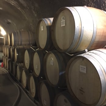 Eberle Winery - Cave tours - free and lasts about 20 minutes. - Wineries Near Me - Paso Robles, California Eberle Winery - Cave tours - free and lasts about 20 minutes. - Wineries Near Me - Paso Robles, California