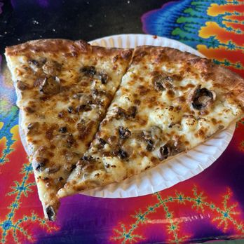 Cosmic Pizza - Love the white pizza - Pizza Near Me - Bozeman, Montana