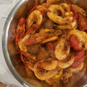 Crawfish Chef - 3 lbs of shrimp 1 lb of Pacific crawfish. Demolished it all... - Seafood Near Me - Kent, Washington Crawfish Chef - 3 lbs of shrimp 1 lb of Pacific crawfish. Demolished it all... - Seafood Near Me - Kent, Washington