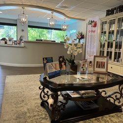 J's Elegant Reflections Med Spa - Super nice place