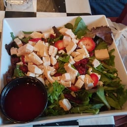Strawberry & Pistachio Salad with Chicken