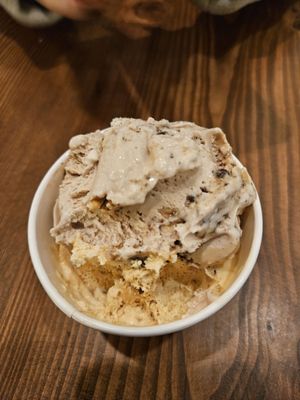 Rain or Shine Ice Cream by null