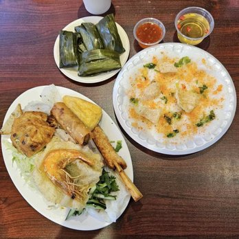 Quan Hue Restaurant - Banh beo, banh bot loc - Vietnamese Near Me - San Jose, California