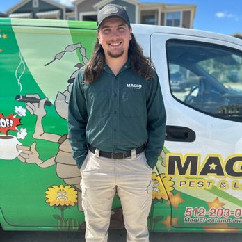 Magic Pest and Lawn - Magic Pest and Lawn technician Nathan - Pest Control Near Me - Austin, Texas Magic Pest and Lawn - Magic Pest and Lawn technician Nathan - Pest Control Near Me - Austin, Texas