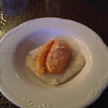 SIAM Garden - Sticky Rice with Mangoes - Thai Near Me - Winter Park, Florida SIAM Garden - Sticky Rice with Mangoes - Thai Near Me - Winter Park, Florida