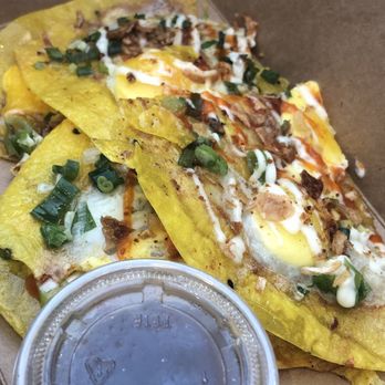 Rong Choi - Banh Trang Nuong (Crispy Quail Egg Omelet) - Vietnamese Near Me - Garden Grove, California
