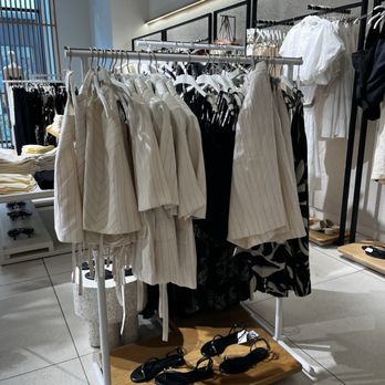 Mango - San Diego - Clothing - Women's Clothing Near Me - San Diego, California