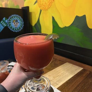 El Catrin - Frozen strawberry margarita jumbo - Mexican Near Me - St. Louis, Missouri