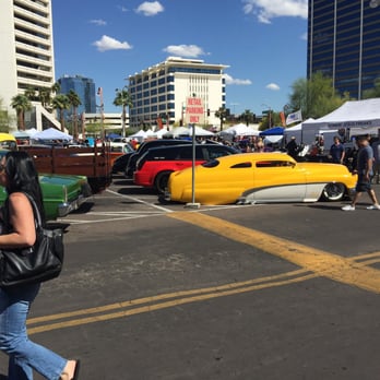 Cruise On Central - Local Flavor Near Me - Phoenix, Arizona