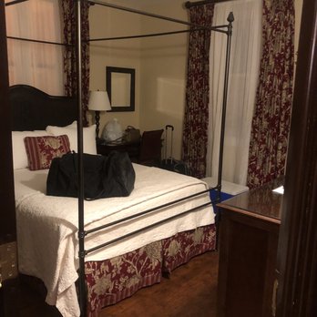 General Francis Marion Hotel - Traditional Queen Room - Hotels Near Me - Marion, Virginia