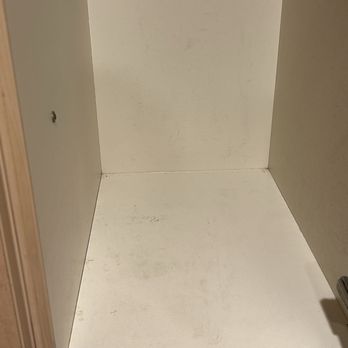 Brooklyn Banya Russian Bathhouse & Spa - Lockers in a locker room - Day Spas Near Me - Brooklyn, New York Brooklyn Banya Russian Bathhouse & Spa - Lockers in a locker room - Day Spas Near Me - Brooklyn, New York