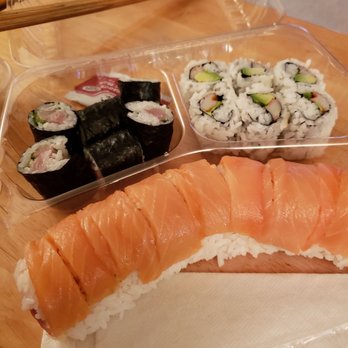 AO Sushi - Yellowtail, California and Oregon rolls - Sushi Bars Near Me - Wilmette, Illinois AO Sushi - Yellowtail, California and Oregon rolls - Sushi Bars Near Me - Wilmette, Illinois