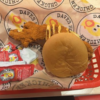 Dave's Hot Chicken - Chicken sandwich - Chicken Shop Near Me - Raleigh, North Carolina