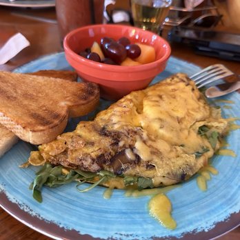 Toast Cedarburg - Breakfast & Brunch Near Me - Cedarburg, Wisconsin