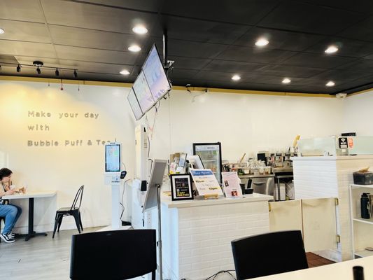 Bubble Puff & Tea Cafe by null