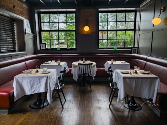 Maple Leaf Tavern by null