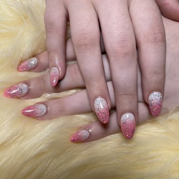 LA Nails - Nail art by Lily - Nail Salons Near Me - Saint Paul, Minnesota