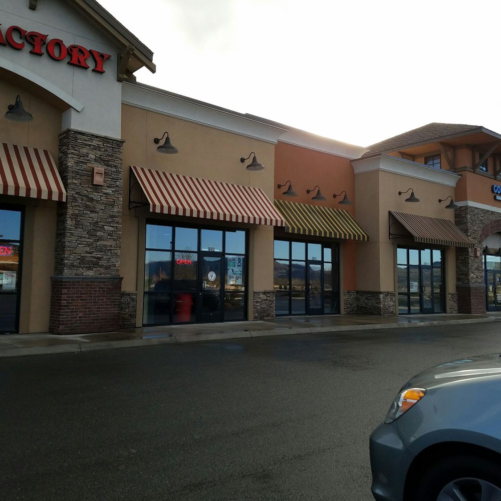 Eagle Landing - Shopping Centers Near Me - Sparks, Nevada