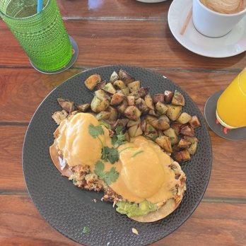 Tinta - Crab Benedict - Breakfast & Brunch Near Me - Fort Lauderdale, Florida Tinta - Crab Benedict - Breakfast & Brunch Near Me - Fort Lauderdale, Florida
