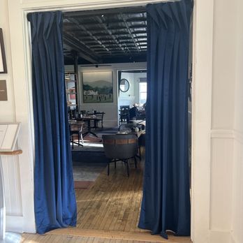 Farley - indoor - Bars Near Me - Sausalito, California