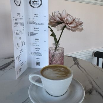 Central Coffee and Crumb - Coffee & Tea Near Me - Sevierville, Tennessee