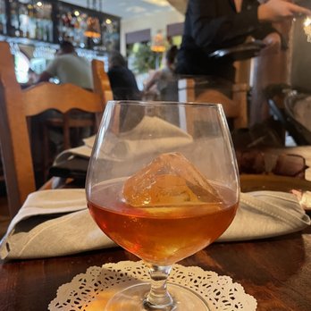 It's Italia - Cocktail - Italian Near Me - Half Moon Bay, California