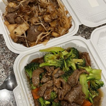 N’Joy Cafe - beef chow fun & beef & brocolli - Chinese Near Me - Elk Grove, California N’Joy Cafe - beef chow fun & beef & brocolli - Chinese Near Me - Elk Grove, California