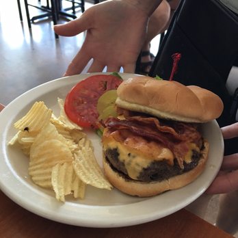 Southgate Grill - Hamburger Sandwich - Salad Near Me - Berlin, Maryland Southgate Grill - Hamburger Sandwich - Salad Near Me - Berlin, Maryland