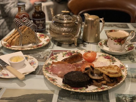 Effies of Perth by null