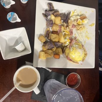 The River House - Eggs Benedict - Breakfast & Brunch Near Me - Mio, Michigan