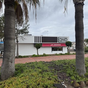 Hotel Hacienda Bajamar - There's an Oxxo market right next to the hotel. - Resorts Near Me - Ensenada, BCN