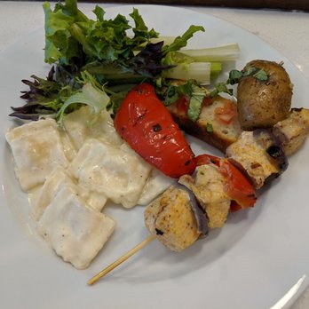Courtyard by Marriott Centre-Ville - Lunch - ravioli alfredo, salad, roasted red peppers and potatoes, and a chicken kabab - Hotels Near Me - Montreal, Quebec Courtyard by Marriott Centre-Ville - Lunch - ravioli alfredo, salad, roasted red peppers and potatoes, and a chicken kabab - Hotels Near Me - Montreal, Quebec