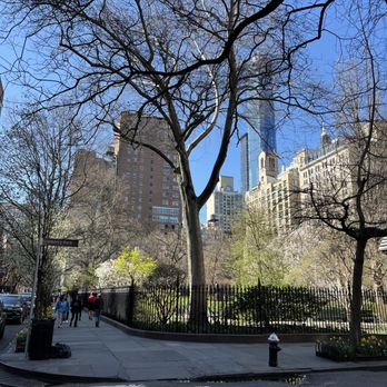 Gramercy Park - Parks Near Me - New York, New York Gramercy Park - Parks Near Me - New York, New York
