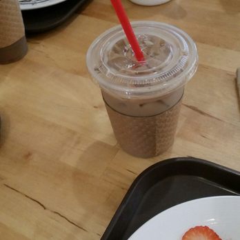 Cafe Bench - Iced Coffee - Cafes Near Me - Flushing, New York