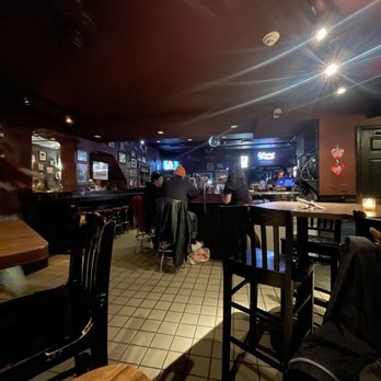 Triangle Tavern - Inside mood - American Near Me - Philadelphia, Pennsylvania Triangle Tavern - Inside mood - American Near Me - Philadelphia, Pennsylvania