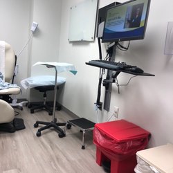 Advanced Radiology - Waiting in the doctors office