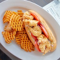Bourbon Brothers Smokehouse and Tavern - Shrimp Po Boy