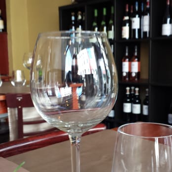 Pier - Grand choix de vins - French Near Me - Valenciennes, 59 Pier - Grand choix de vins - French Near Me - Valenciennes, 59