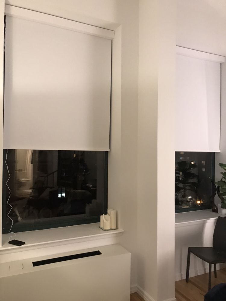 Slide of N&N Golden Hands