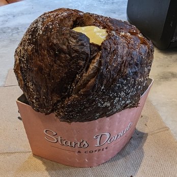 Stan's Donuts & Coffee - Cruffin tossed in crunchy cinnamon sugar with vanilla pastry cream piped through. - Donuts Near Me - Chicago, Illinois Stan's Donuts & Coffee - Cruffin tossed in crunchy cinnamon sugar with vanilla pastry cream piped through. - Donuts Near Me - Chicago, Illinois