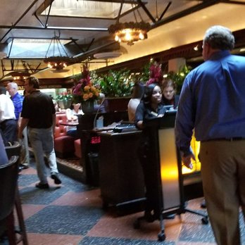Pappadeaux Seafood Kitchen - The waiting area - Cajun/Creole Near Me - Norcross, Georgia