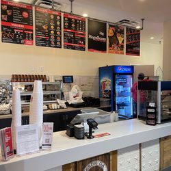 Hog-N-Bones Jesup - Interior