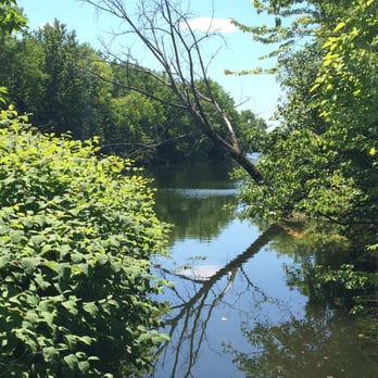 Derby Greenway - Still waters near this cove create a perfect mirror image - Parks Near Me - Derby, Connecticut Derby Greenway - Still waters near this cove create a perfect mirror image - Parks Near Me - Derby, Connecticut