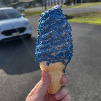 Poppy's Ice Cream - Ice Cream & Frozen Yogurt Near Me - Schenectady, New York Poppy's Ice Cream - Ice Cream & Frozen Yogurt Near Me - Schenectady, New York