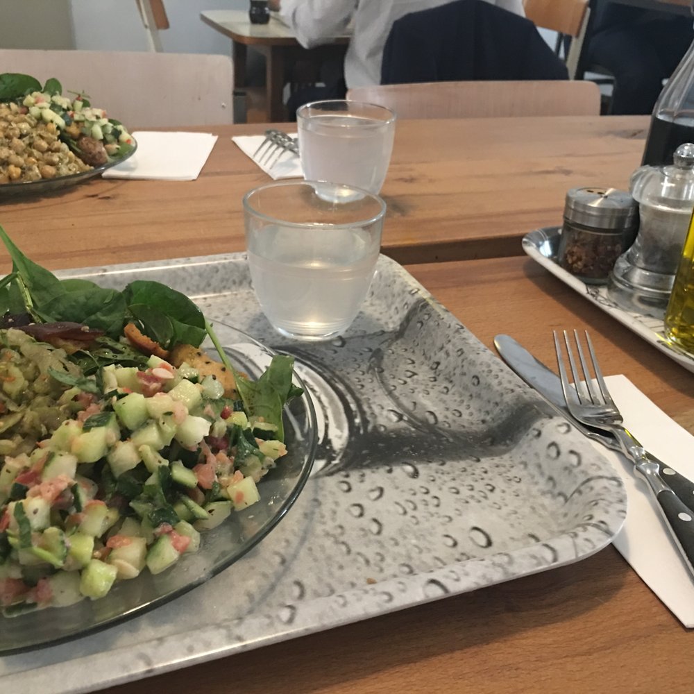 Hidden Kitchen - Salads, water, tray - Salad Near Me - Vienna, 9 Hidden Kitchen - Salads, water, tray - Salad Near Me - Vienna, 9