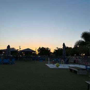 Two Shepherds Taproom - Bars Near Me - Tampa, Florida