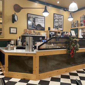 The Model Bakery - Bakeries Near Me - Saint Helena, California The Model Bakery - Bakeries Near Me - Saint Helena, California